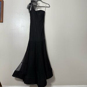 Sherri Hill Black One-Shoulder Gown